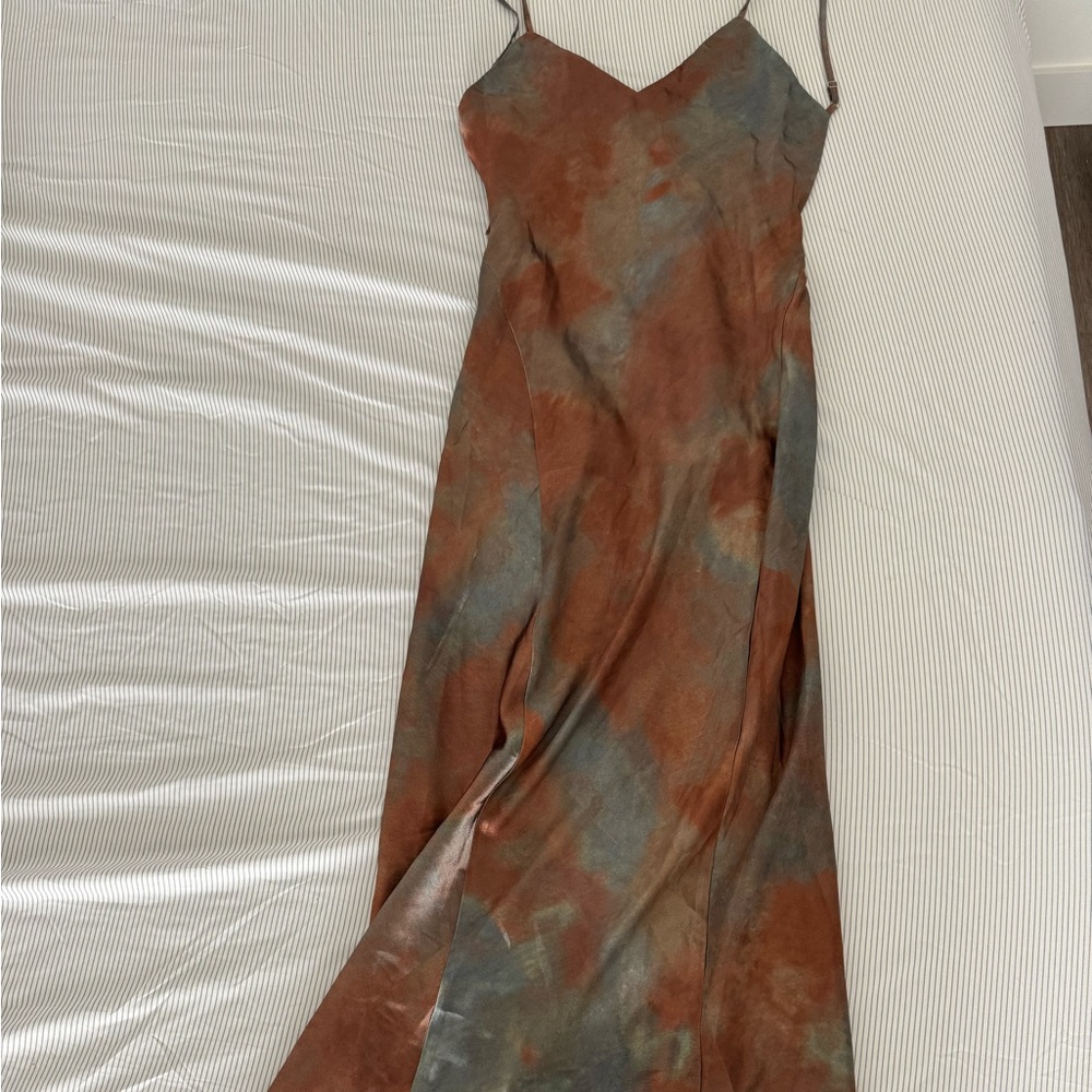 Commense dress: Neptune Satin Open Back Long Dress